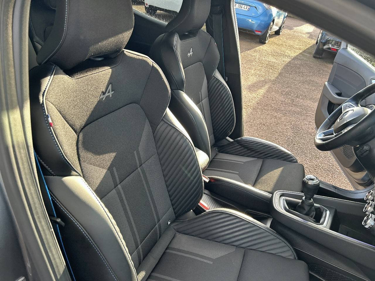 Vente en ligne Renault Clio 5 Clio TCe 90 au prix de 19 290 €