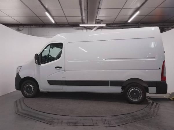 Vente en ligne Renault Master 3 Fourgon MASTER FGN TRAC F3500 L2H2 DCI 135 au prix de 25 900 €