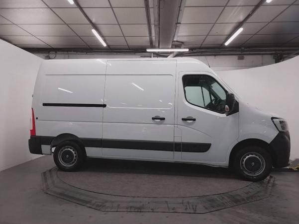 Vente en ligne Renault Master 3 Fourgon MASTER FGN TRAC F3500 L2H2 DCI 135 au prix de 25 900 €