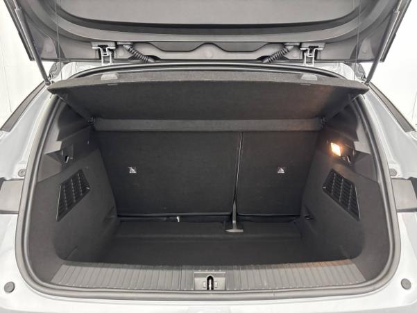 Vente en ligne Renault Megane E-Tech  EV60 220 ch super charge au prix de 29 900 €