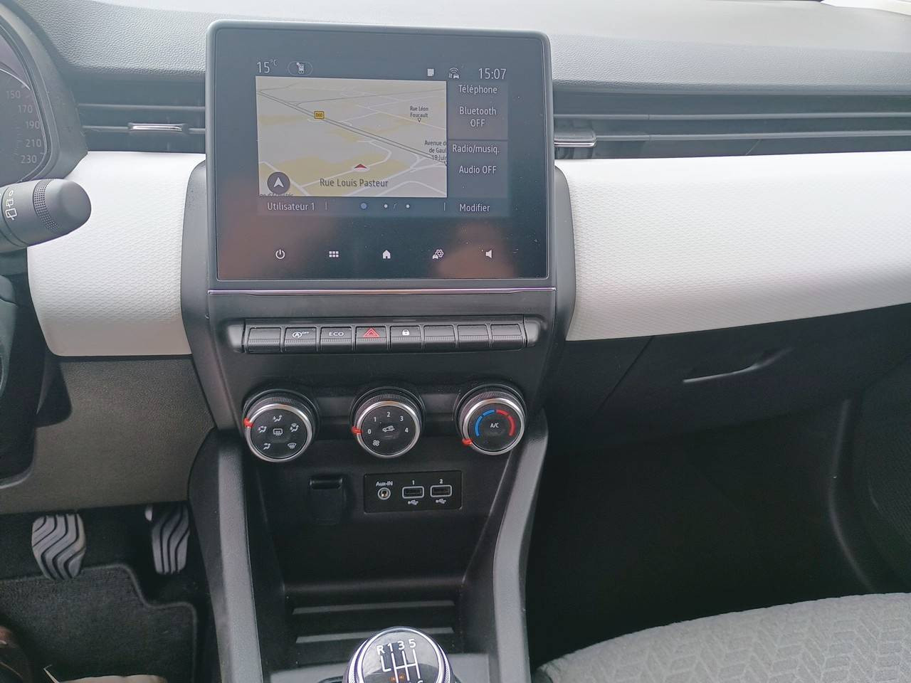 Vente en ligne Renault Clio 5 Clio Blue dCi 100 au prix de 15 490 €