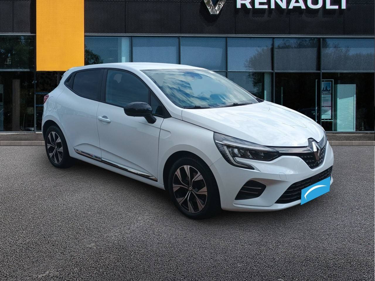 Vente en ligne Renault Clio 5 Clio Blue dCi 100 au prix de 15 490 €