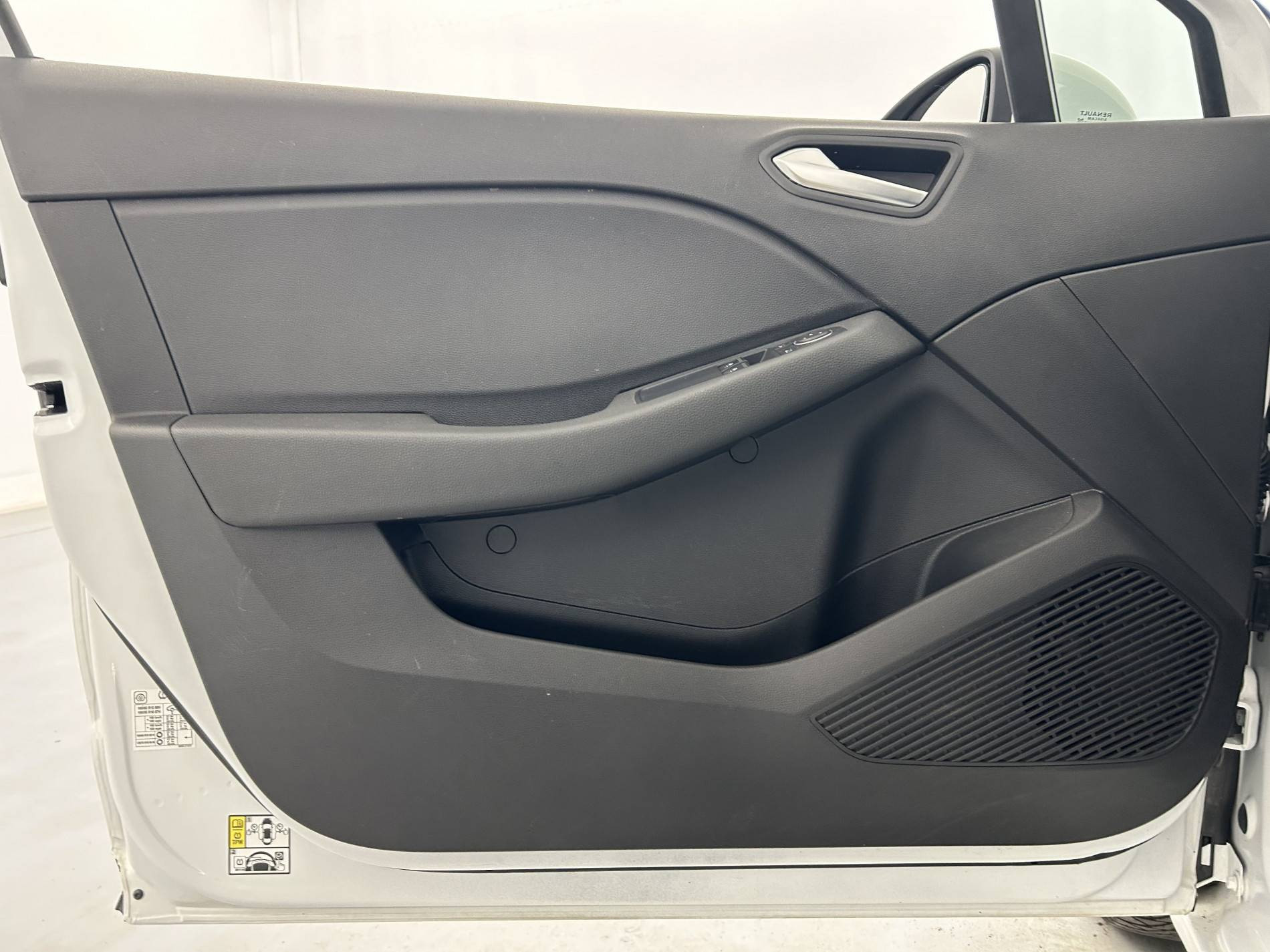 Vente en ligne Renault Clio 5 Clio TCe 90 - 21N au prix de 12 990 €