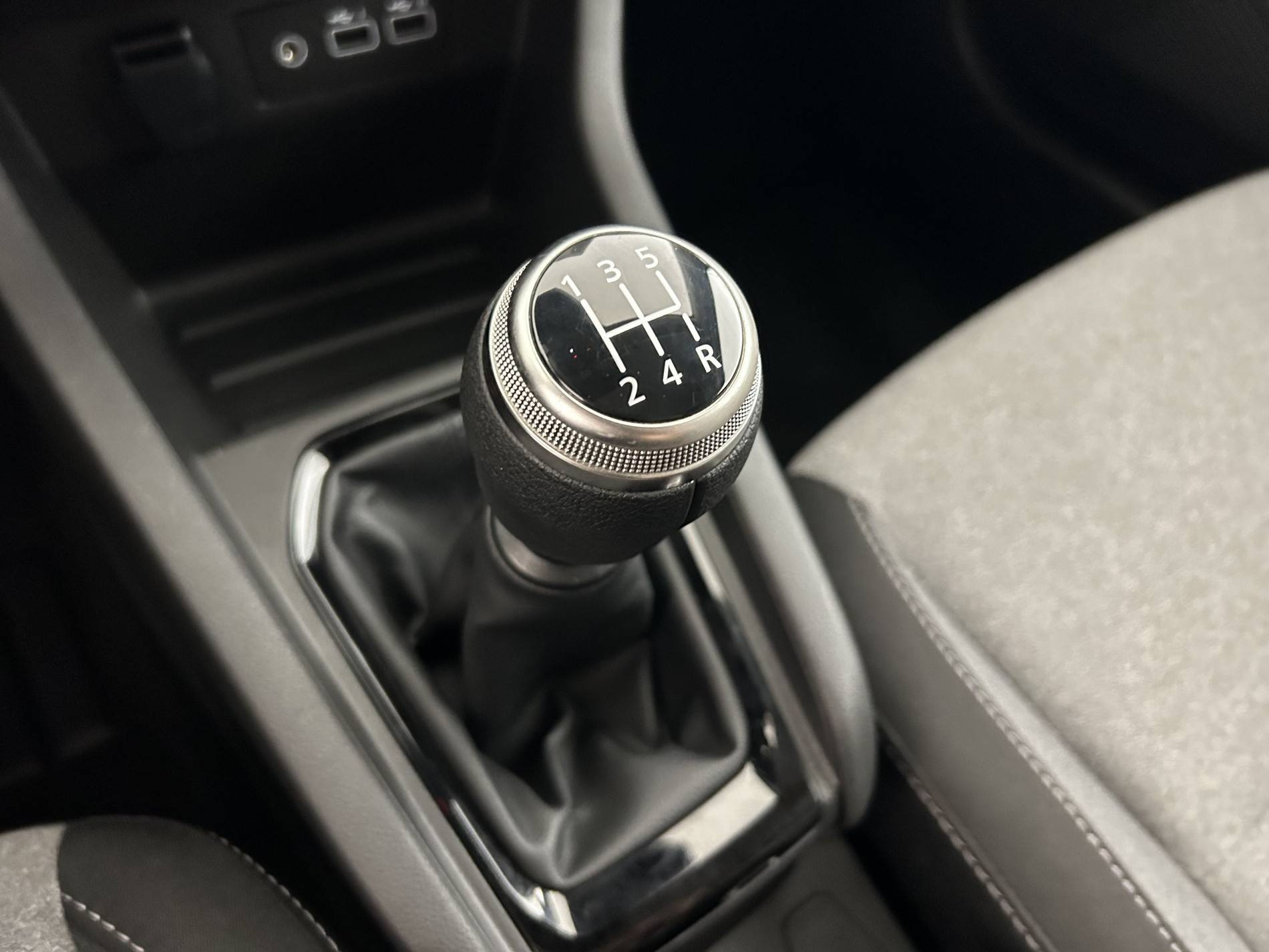 Vente en ligne Renault Clio 5 Clio SCe 65 ch GSR2 au prix de 15 290 €