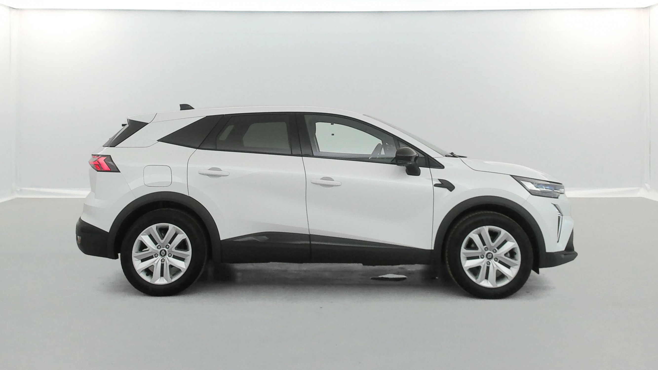 Vente en ligne Renault Symbioz  E-Tech full hybrid 145 au prix de 26 490 €