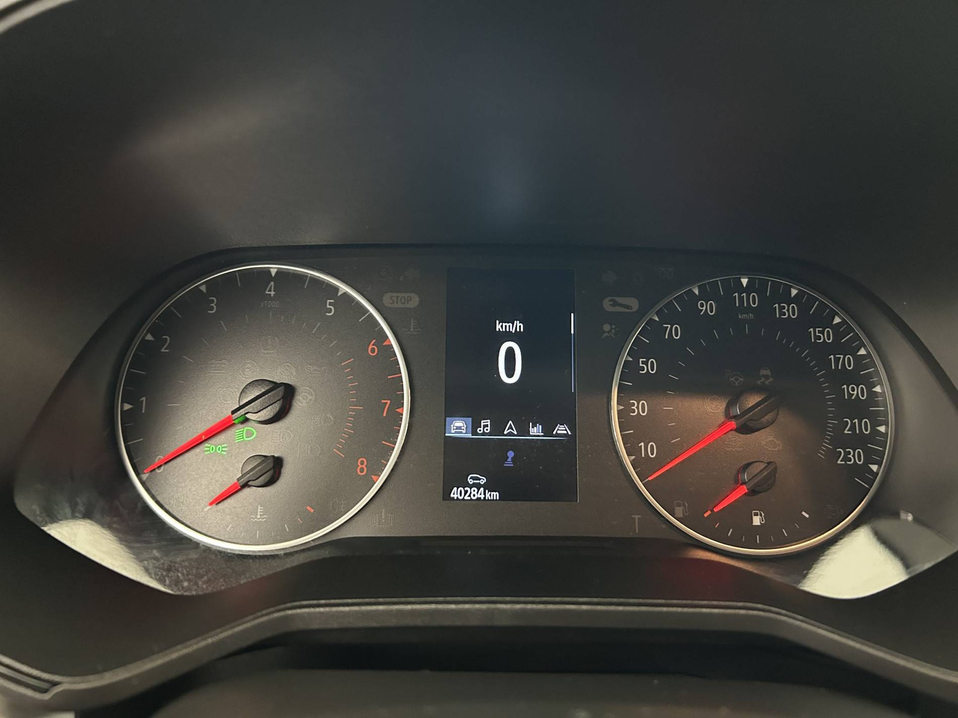 Vente en ligne Renault Clio 5 Clio TCe 100 GPL au prix de 14 990 €