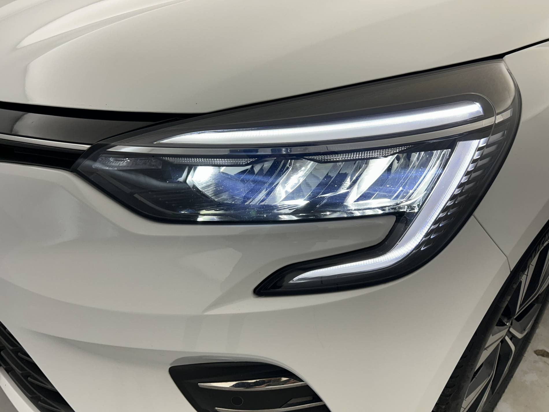 Vente en ligne Renault Clio 5 Clio TCe 100 GPL au prix de 14 990 €