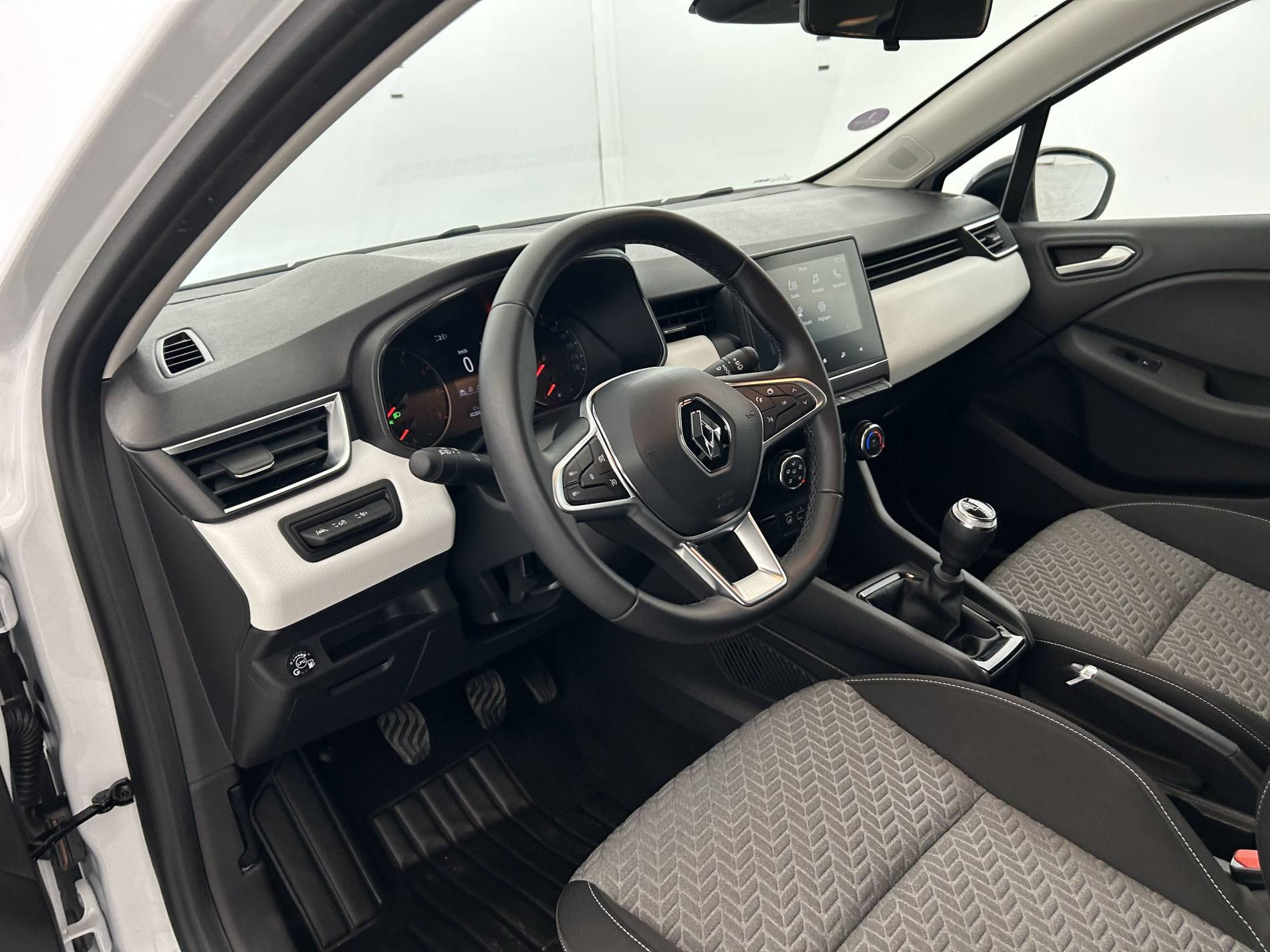 Vente en ligne Renault Clio 5 Clio TCe 100 GPL au prix de 14 990 €