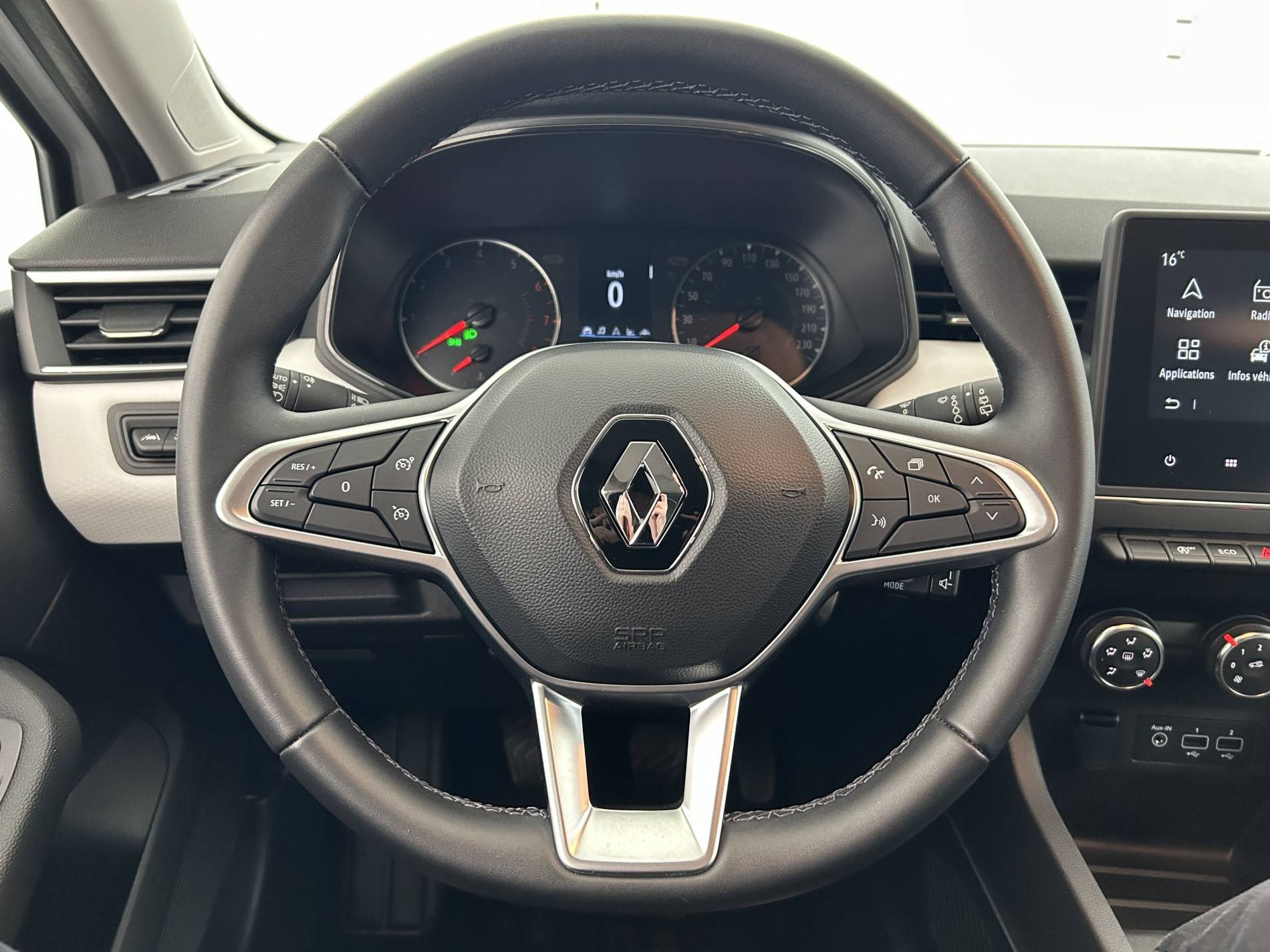 Vente en ligne Renault Clio 5 Clio TCe 100 GPL au prix de 14 990 €