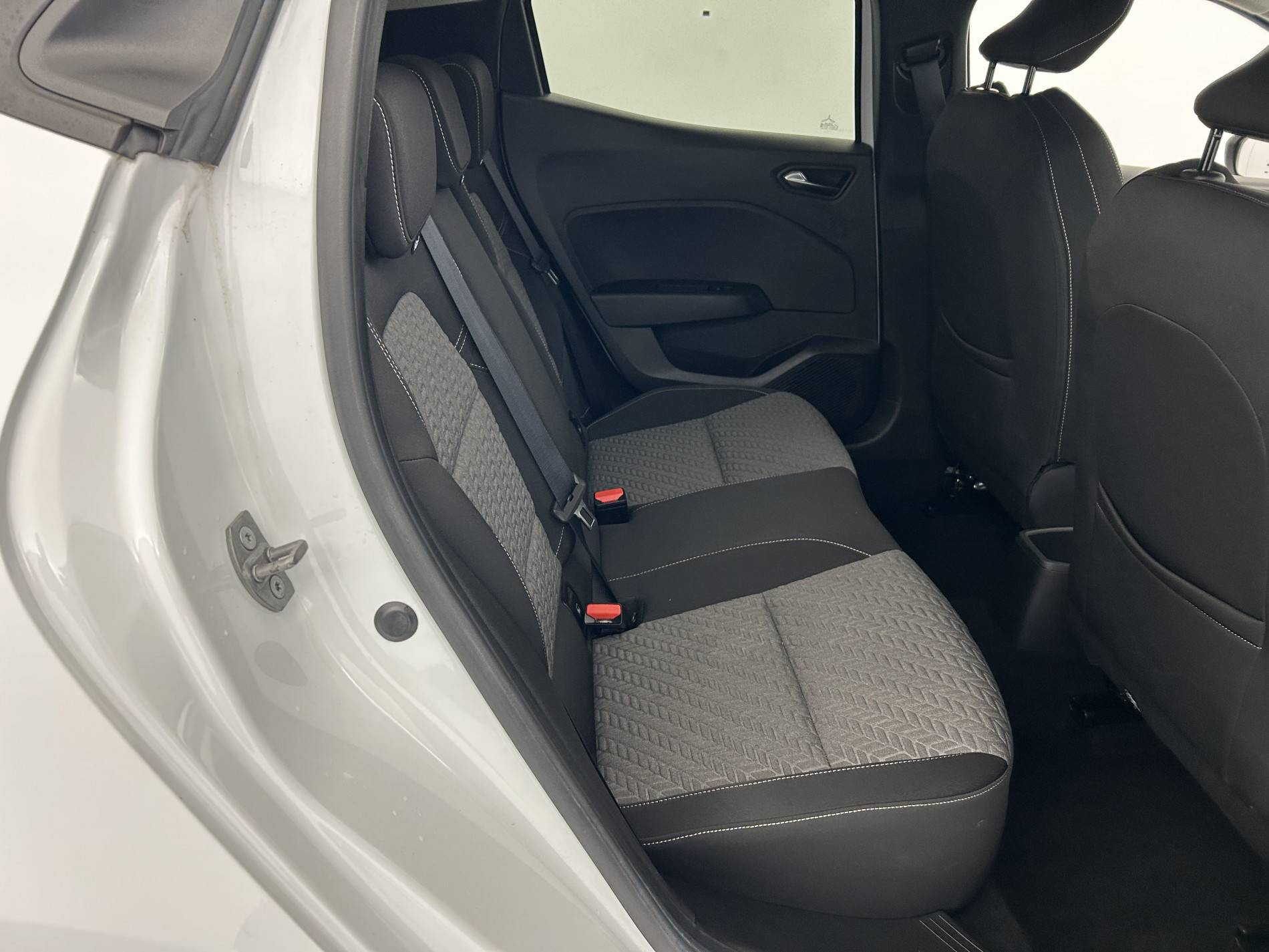 Vente en ligne Renault Clio 5 Clio TCe 100 GPL au prix de 14 990 €