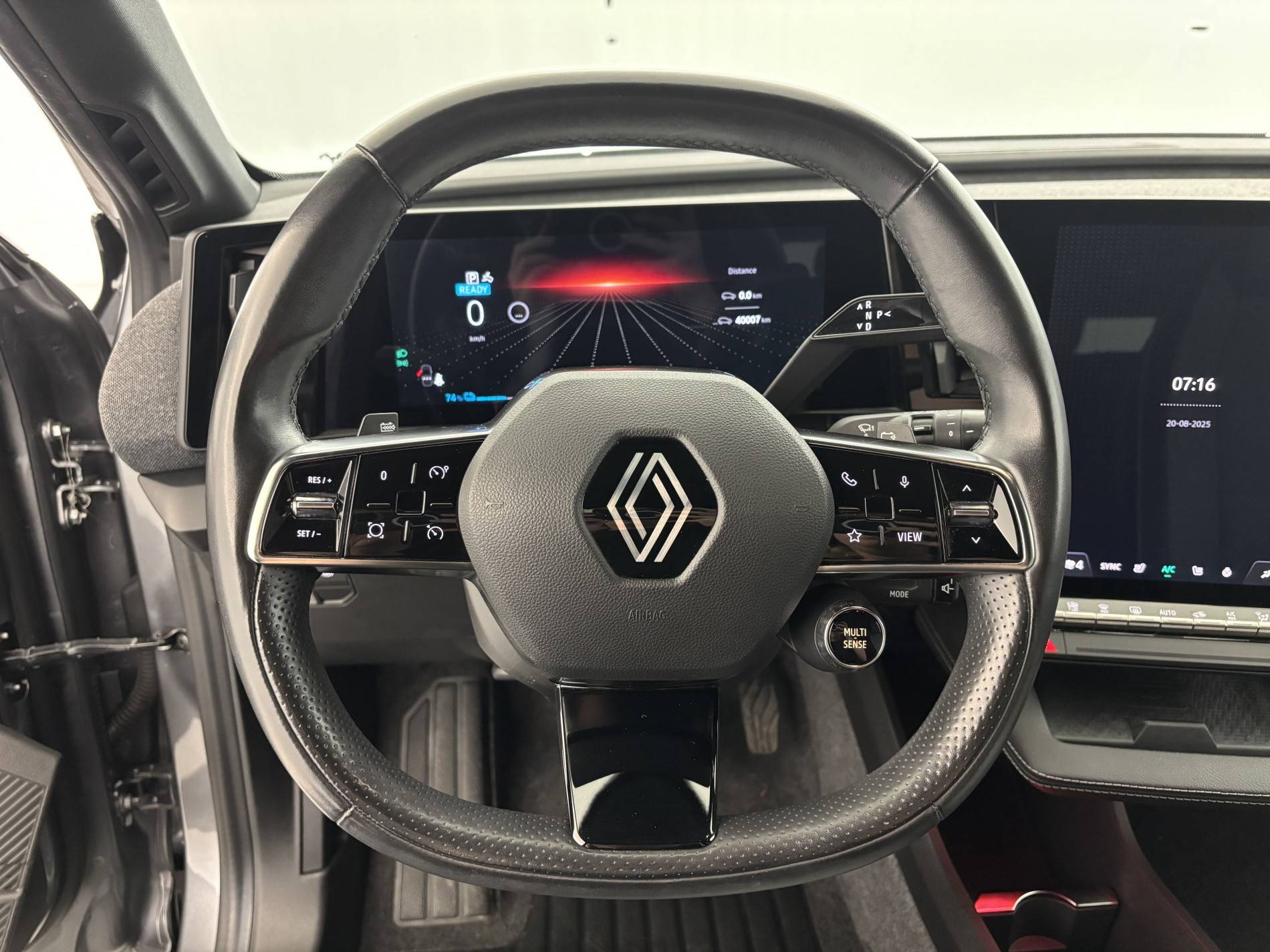 Vente en ligne Renault Megane E-Tech  EV40 130ch standard charge au prix de 18 990 €