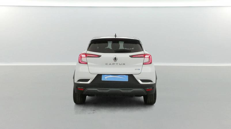 Vente en ligne Renault Captur  E-Tech Plug-in 160 au prix de 17 990 €