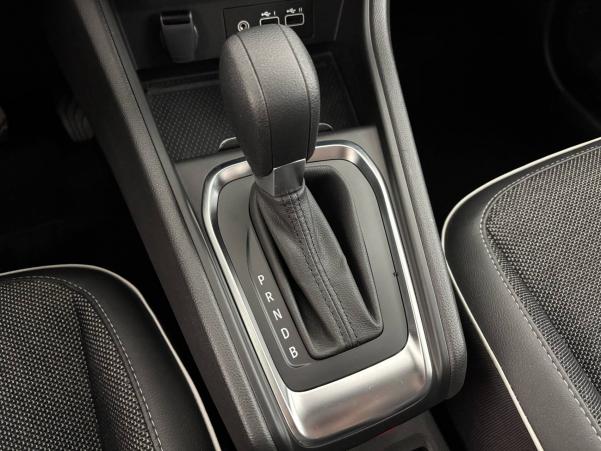 Vente en ligne Renault Captur  E-Tech full hybrid 145 au prix de 22 490 €