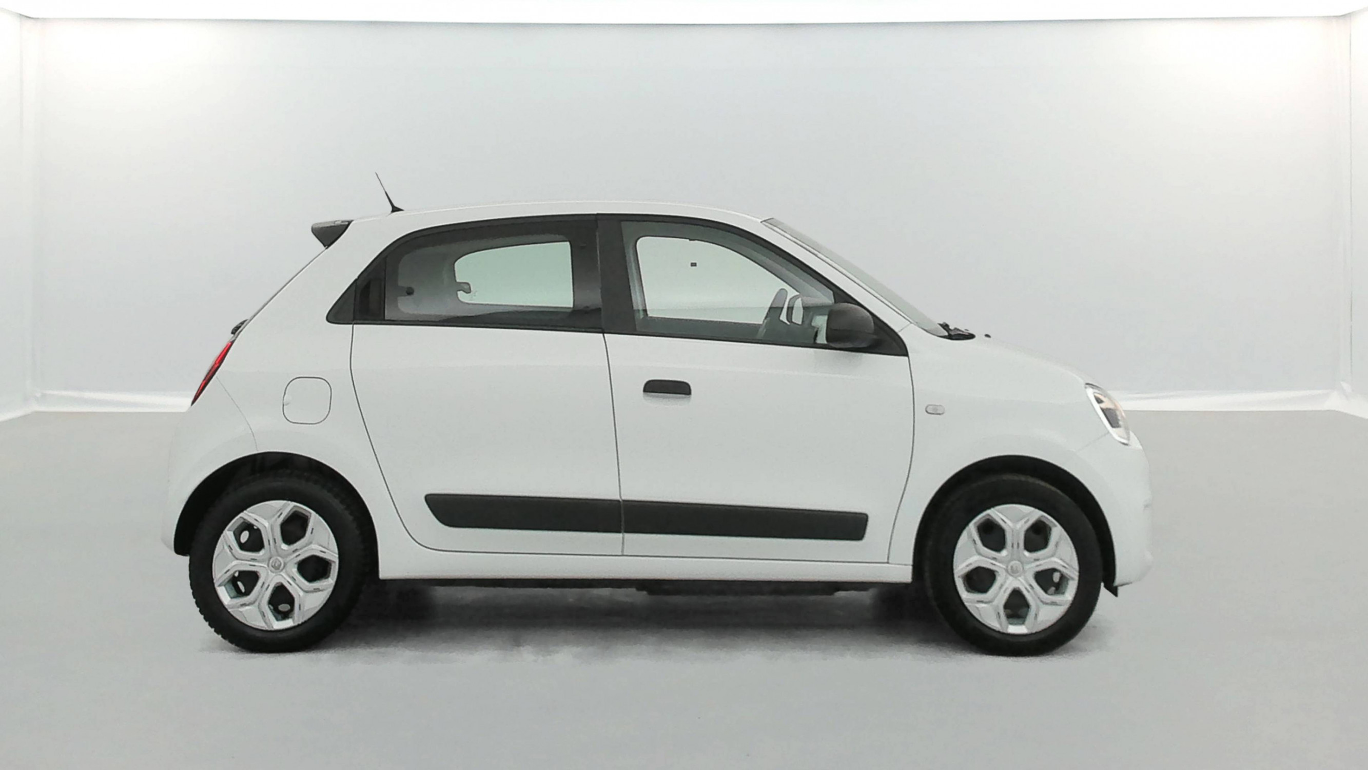 Vente en ligne Renault Twingo Electrique Twingo III E-Tech au prix de 10 990 €