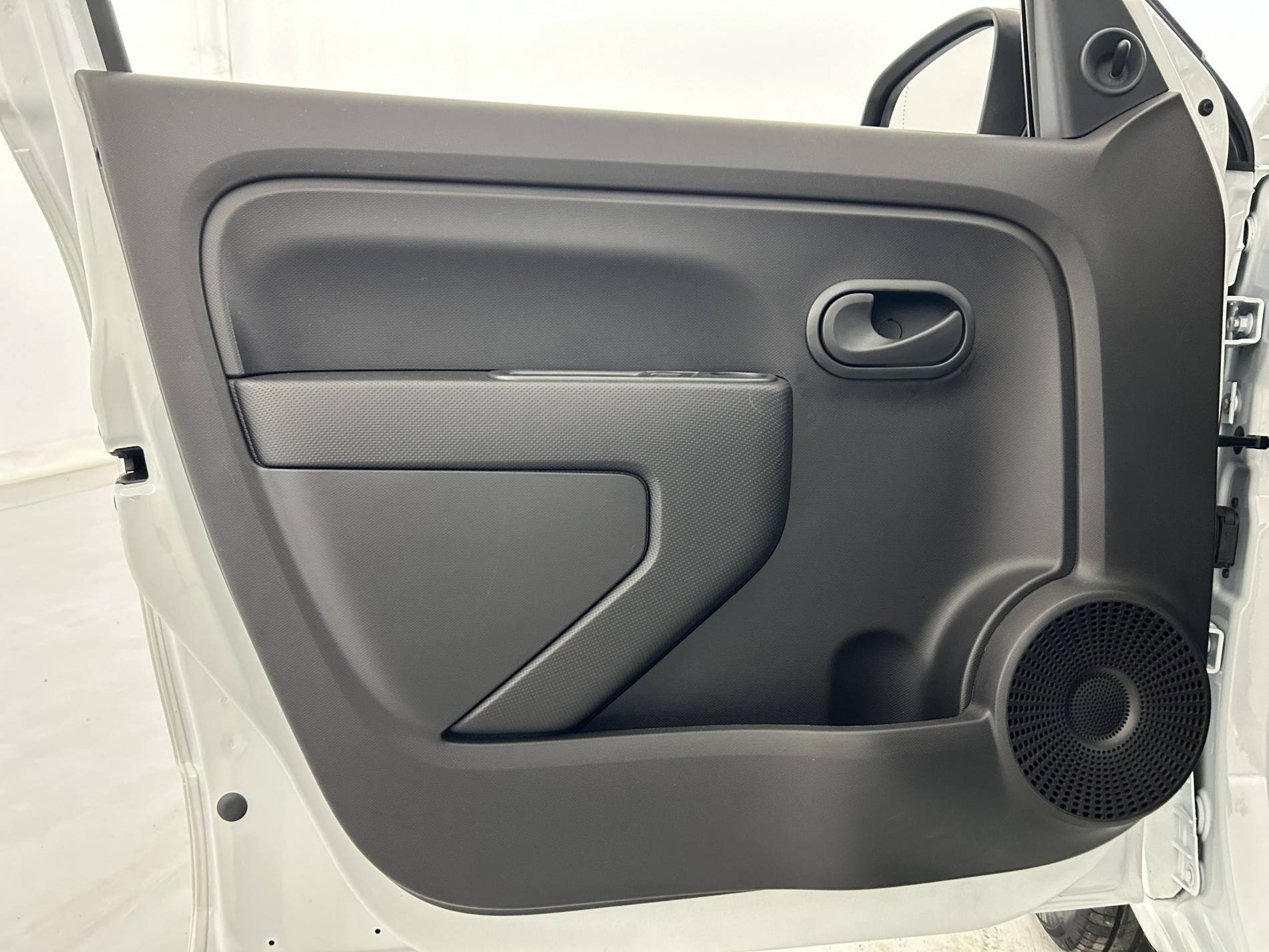 Vente en ligne Renault Twingo Electrique Twingo III E-Tech au prix de 10 990 €