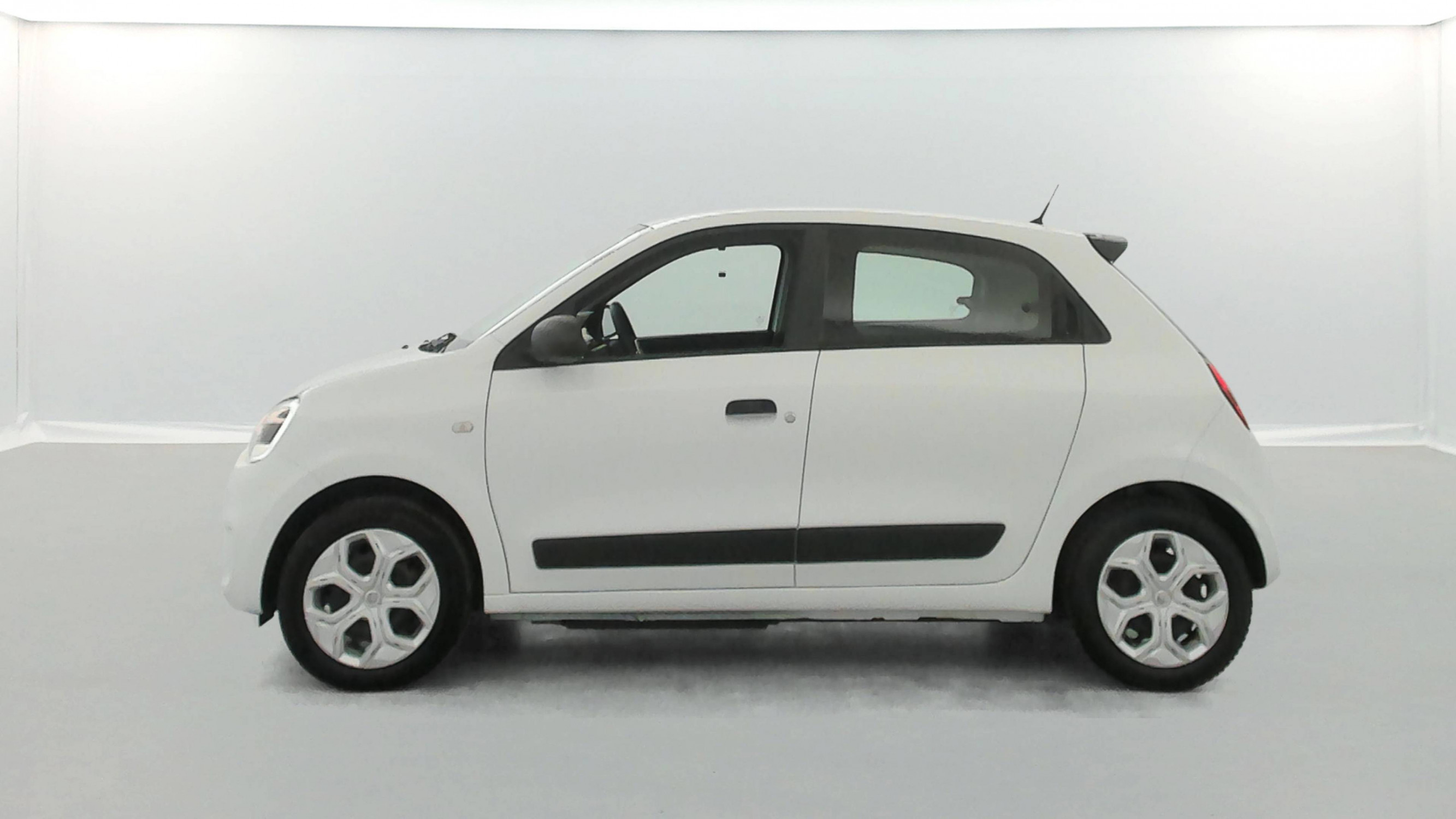 Vente en ligne Renault Twingo Electrique Twingo III E-Tech au prix de 10 990 €
