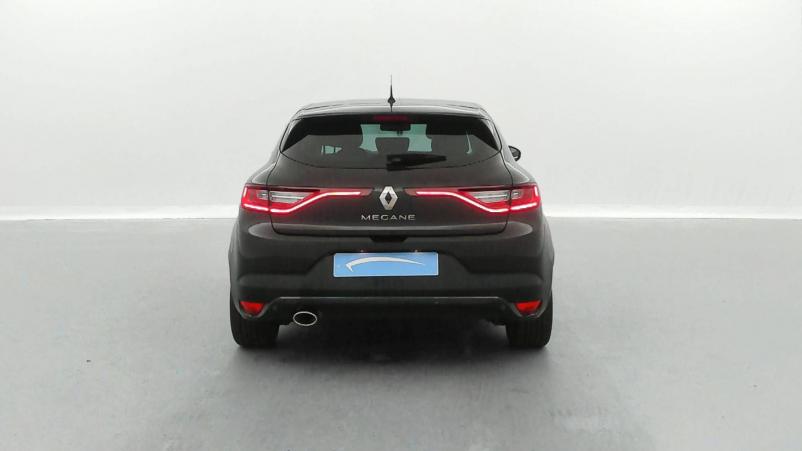 Vente en ligne Renault Megane 4 Mégane IV Berline TCe 140 EDC FAP au prix de 17 590 €