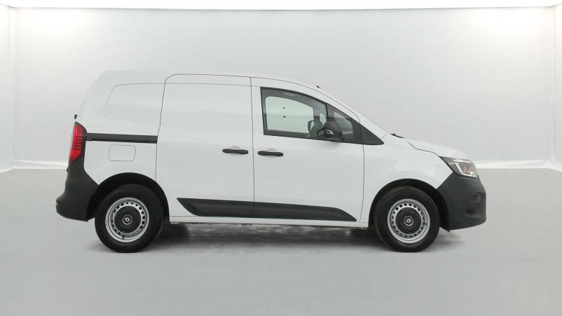 Vente en ligne Renault Kangoo Van  BLUE DCI 95 EDC au prix de 19 390 €