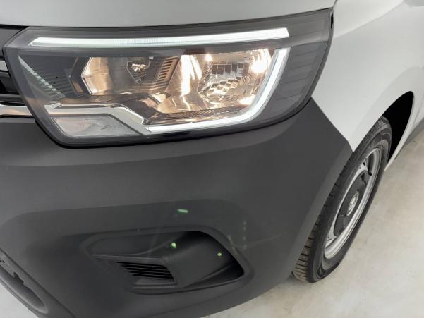 Vente en ligne Renault Kangoo Van  BLUE DCI 95 EDC au prix de 19 390 €