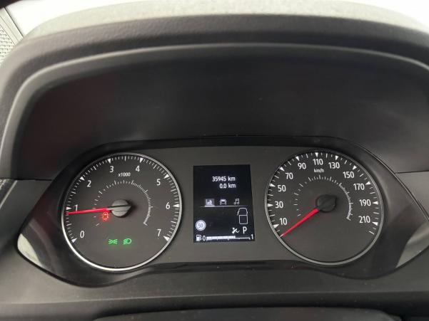 Vente en ligne Renault Kangoo Van  BLUE DCI 95 EDC au prix de 19 390 €