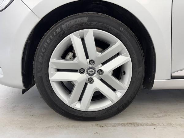 Vente en ligne Renault Clio 5 Clio E-Tech 140 au prix de 13 490 €