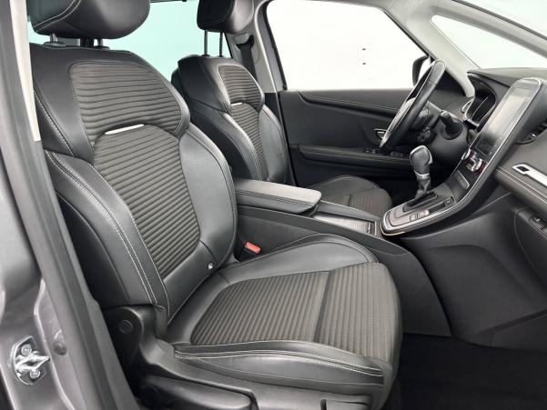 Vente en ligne Renault Scenic 4 Scenic Blue dCi 120 EDC au prix de 18 990 €