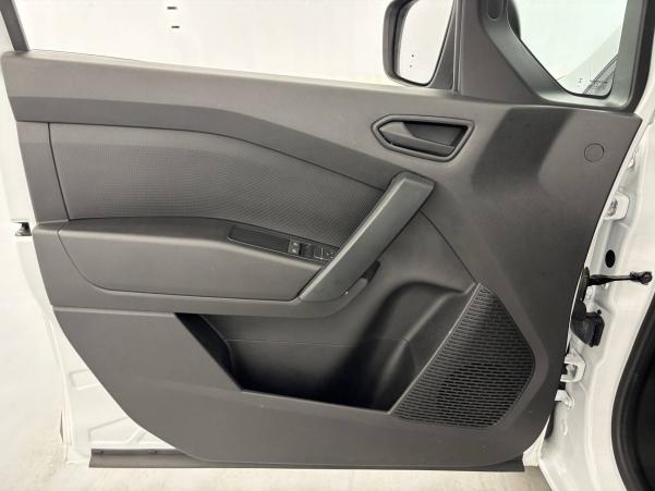 Vente en ligne Renault Kangoo Van  BLUE DCI 95 EDC au prix de 19 390 €