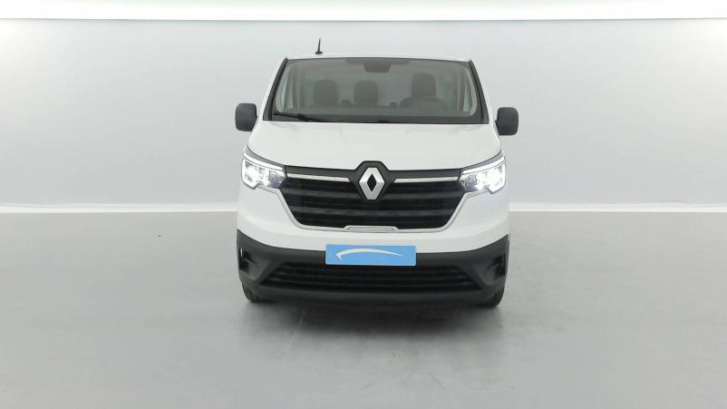Vente en ligne Renault Trafic 3 Fourgon TRAFIC FGN L1H1 3000 KG BLUE DCI 130 au prix de 23 990 €