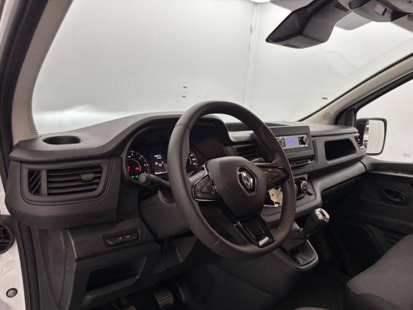 Vente en ligne Renault Trafic 3 Fourgon TRAFIC FGN L1H1 3000 KG BLUE DCI 130 au prix de 23 990 €