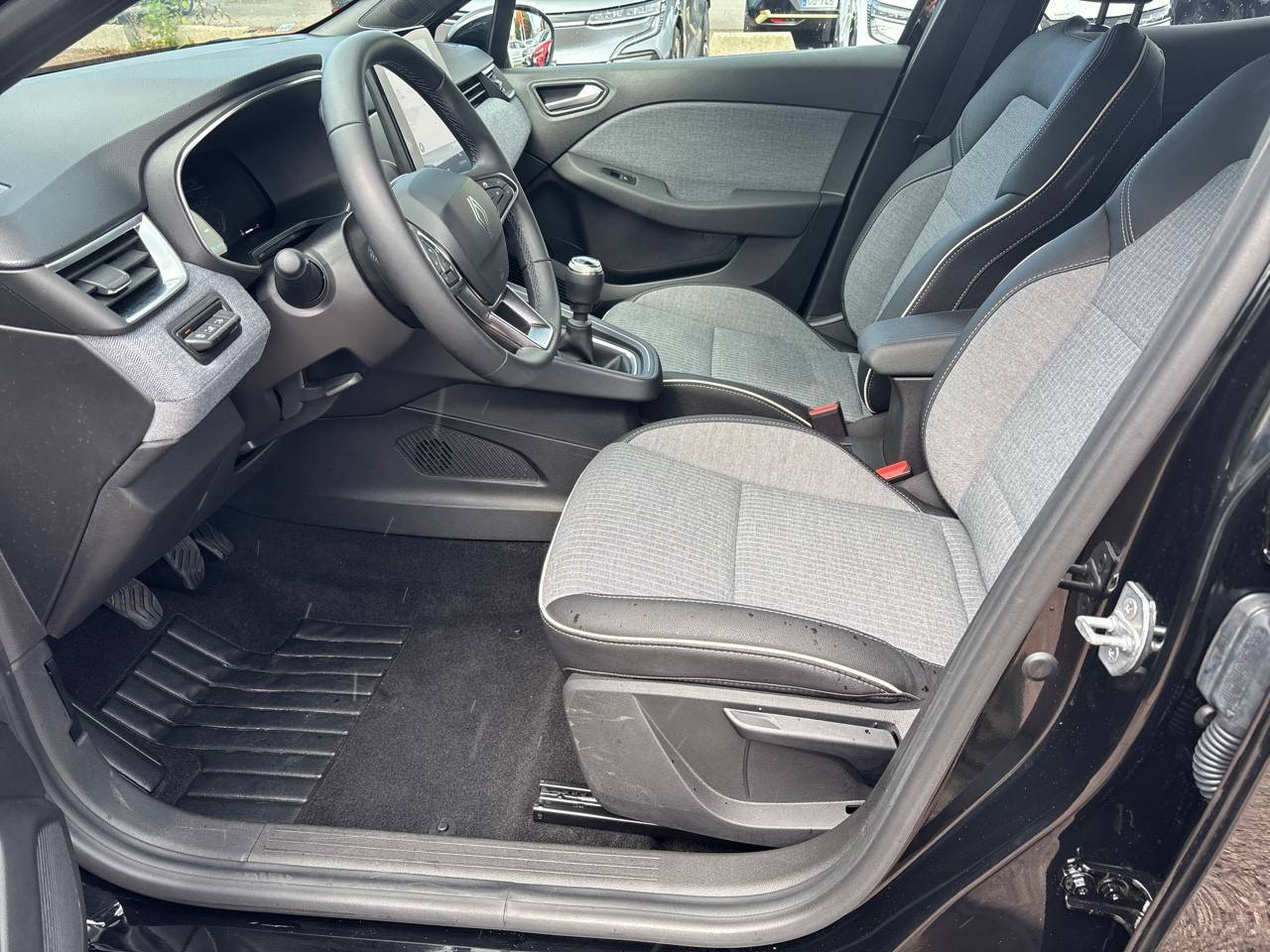 Vente en ligne Renault Clio 5 Clio TCe 90 ch GSR2 au prix de 18 790 €