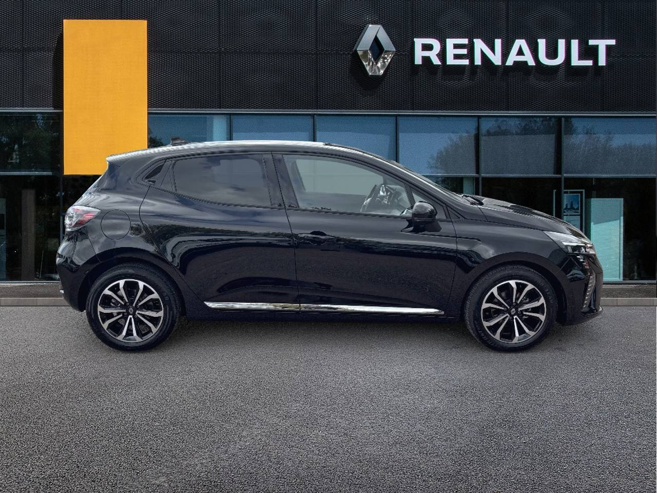 Vente en ligne Renault Clio 5 Clio TCe 90 ch GSR2 au prix de 18 790 €