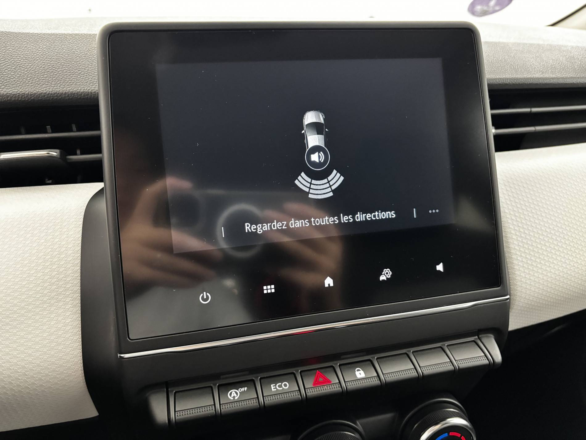 Vente en ligne Renault Clio 5 Clio TCe 90 au prix de 15 990 €