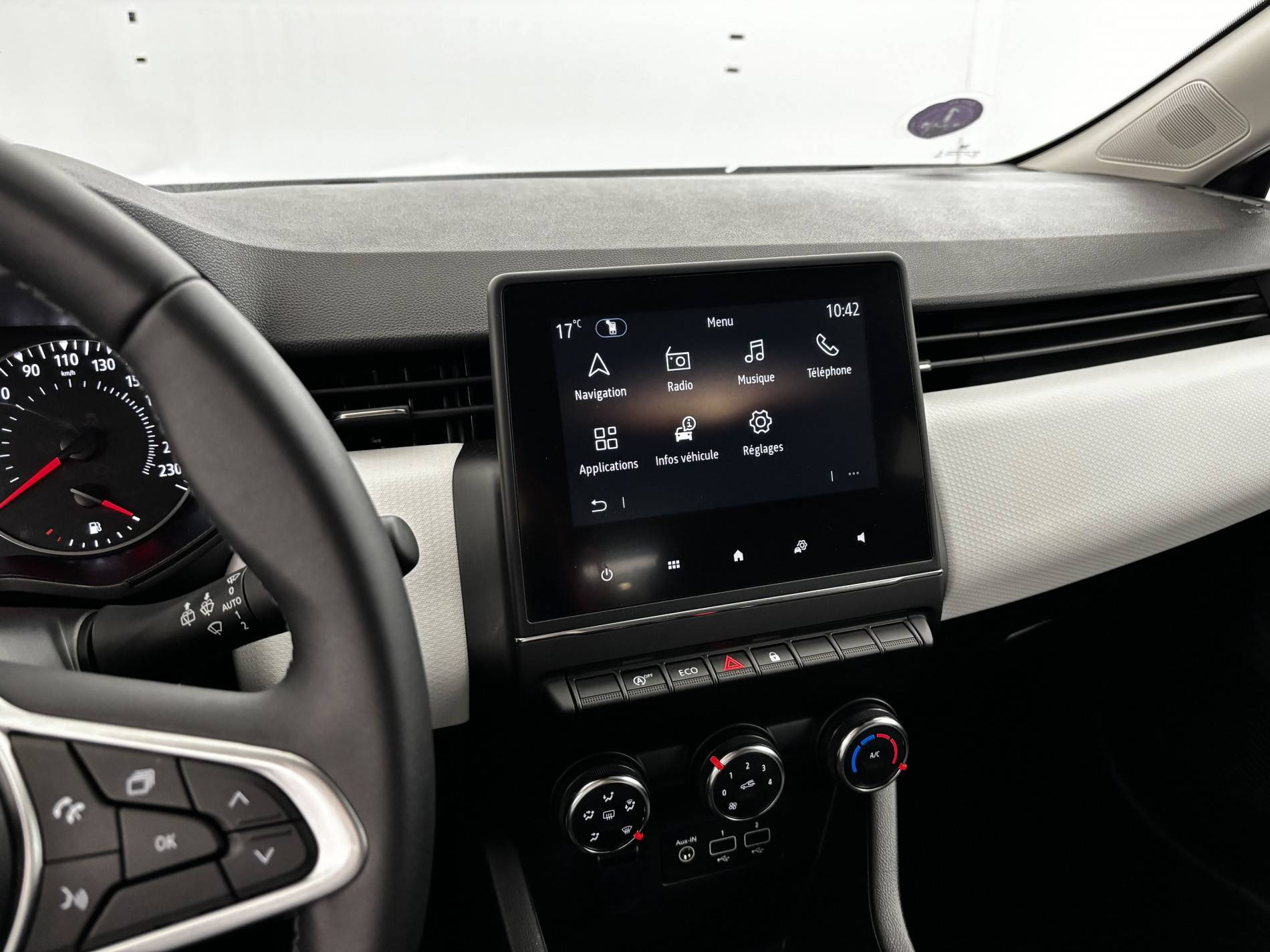 Vente en ligne Renault Clio 5 Clio TCe 90 au prix de 15 990 €