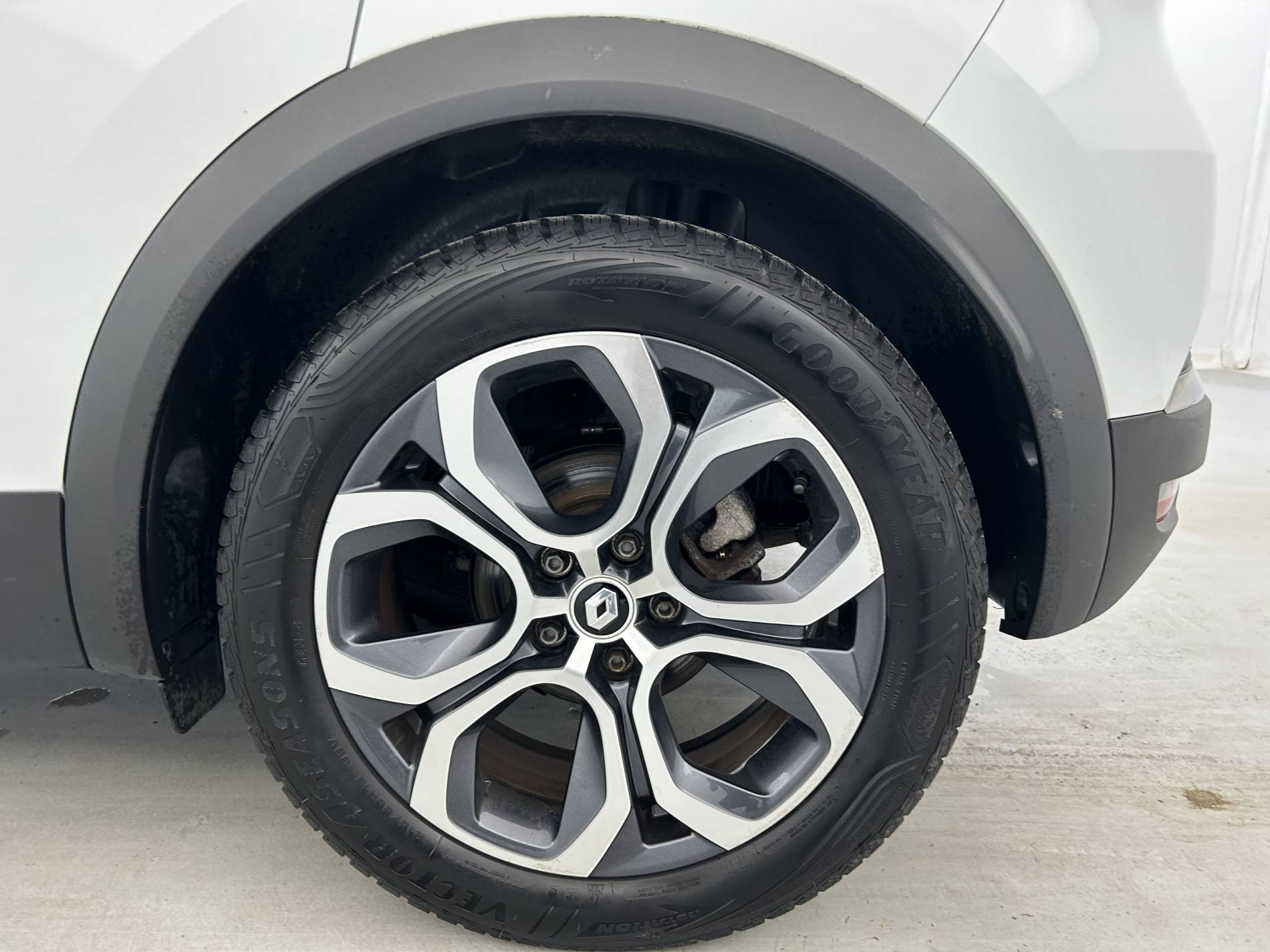 Vente en ligne Renault Captur  E-Tech full hybrid 145 au prix de 20 490 €