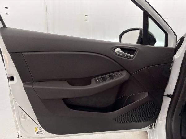 Vente en ligne Renault Clio 5 Clio TCe 90 au prix de 16 990 €