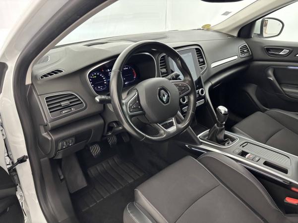 Vente en ligne Renault Megane 4 Mégane IV Berline Blue dCi 115 au prix de 17 990 €