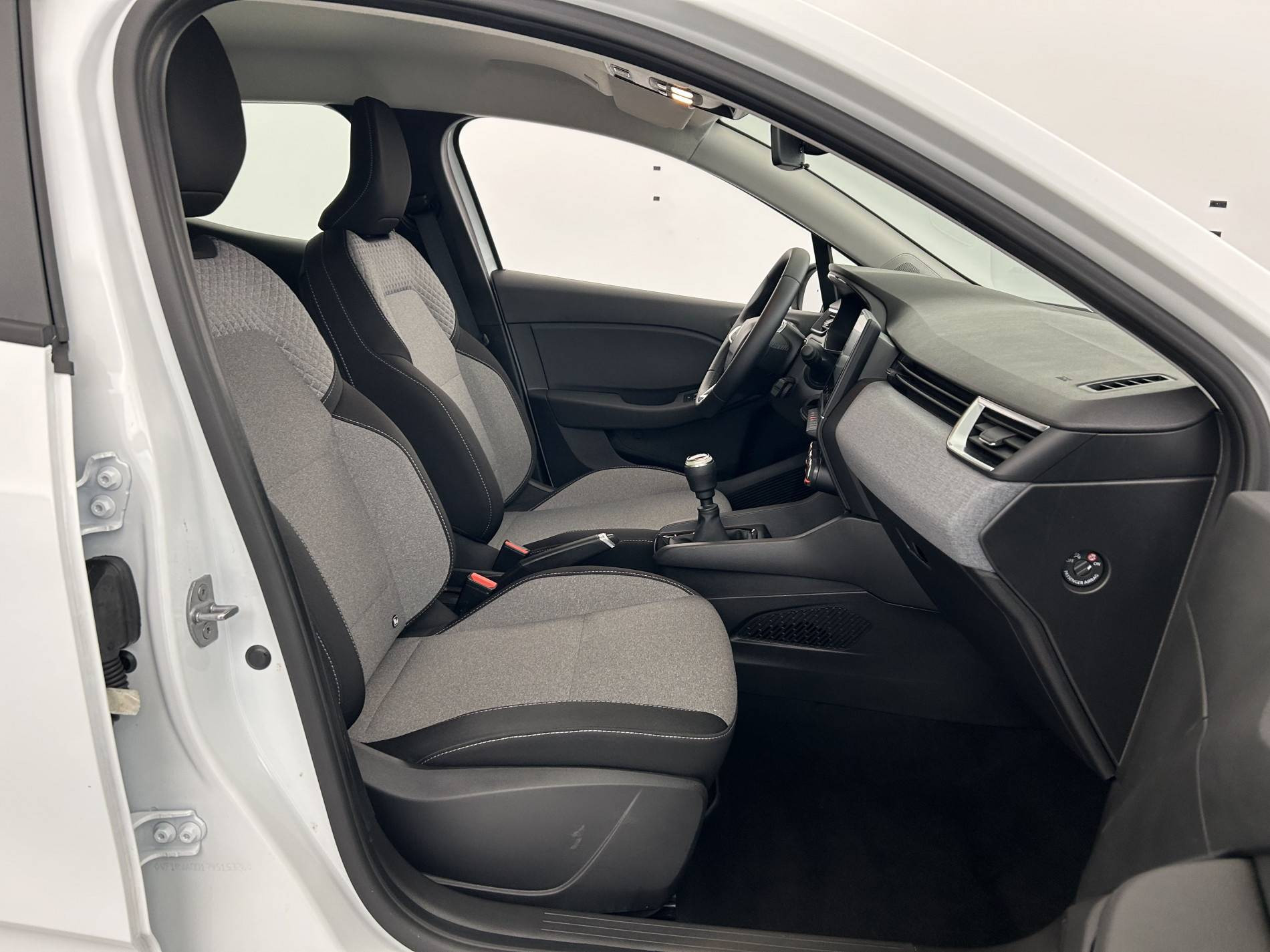 Vente en ligne Renault Clio 5 Clio Blue dCi 100 ch GSR2 au prix de 18 890 €