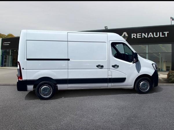 Vente en ligne Renault Master Fourgon MASTER FGN TRAC F3500 L2H2 DCI 135 au prix de 19 990 €