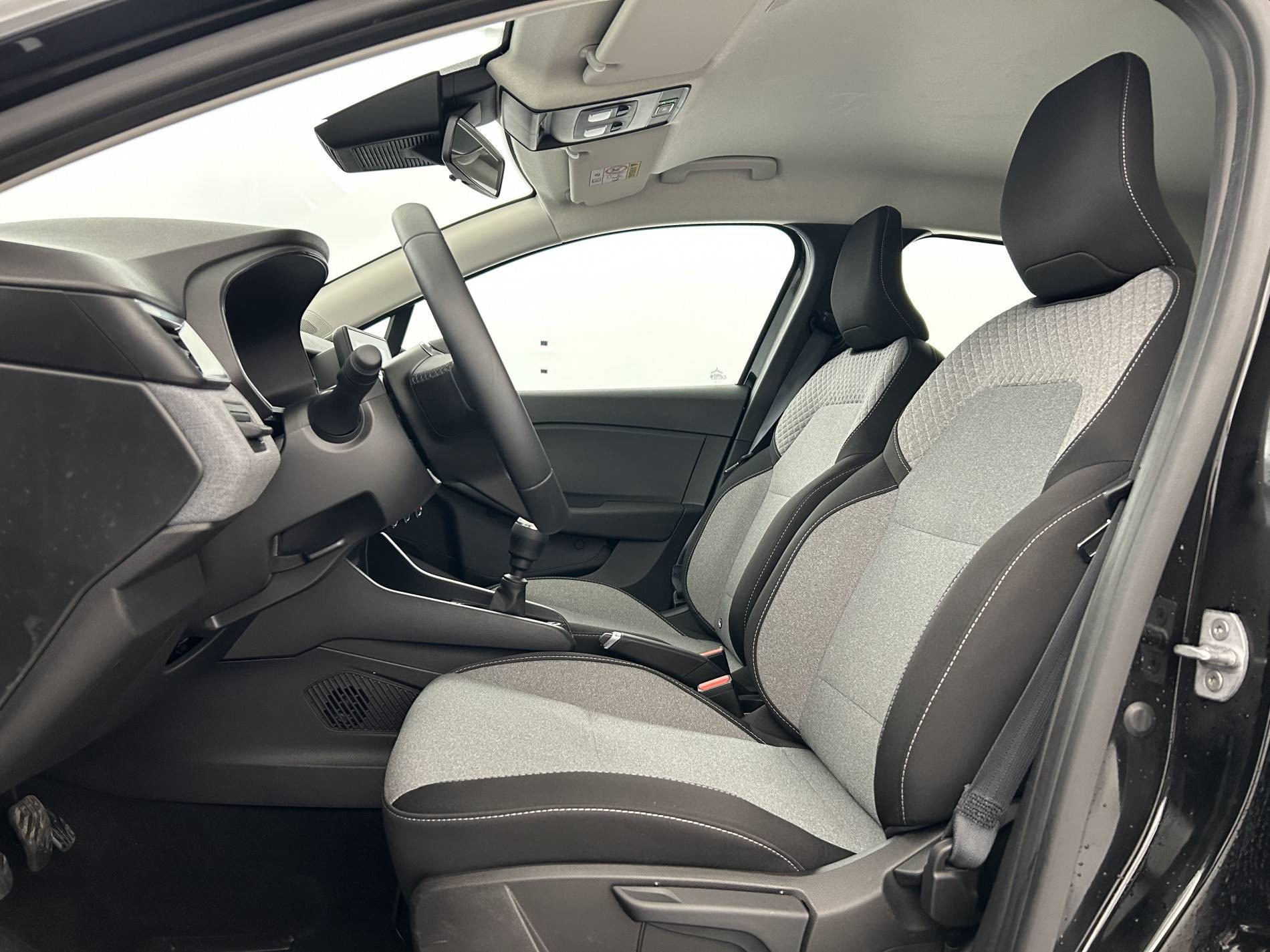 Vente en ligne Renault Clio 5 Clio Blue dCi 100 ch GSR2 au prix de 19 590 €