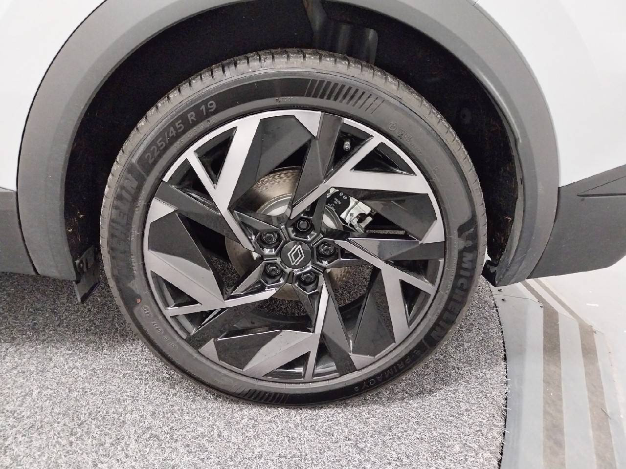 Vente en ligne Renault Symbioz  E-Tech full hybrid 160 ch au prix de 38 600 €