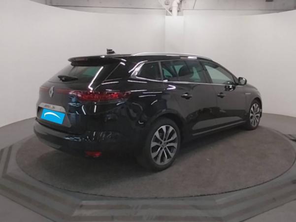 Vente en ligne Renault Megane 4 Estate  TCe 140 EDC au prix de 23 800 €