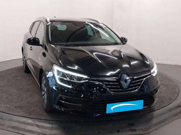 Vente en ligne Renault Megane 4 Estate  TCe 140 EDC au prix de 23 800 €