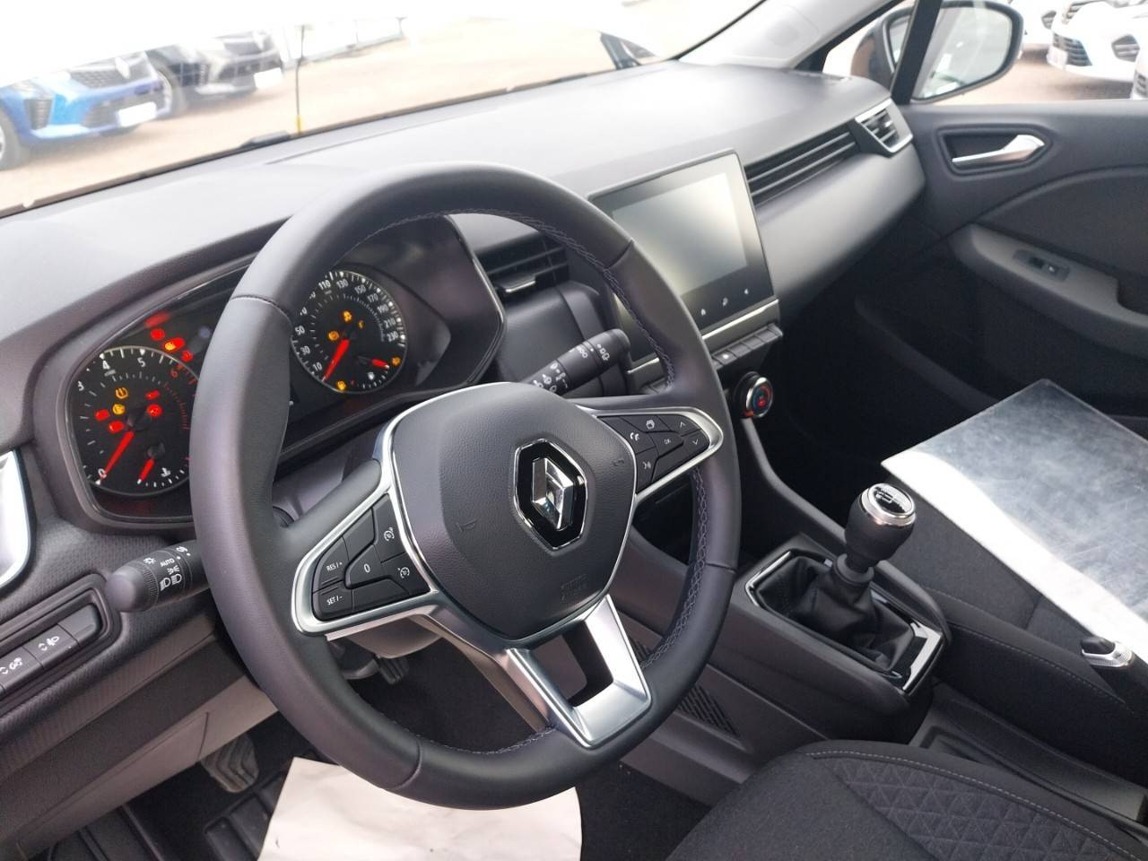 Vente en ligne Renault Clio 5 Clio TCe 90 au prix de 14 990 €