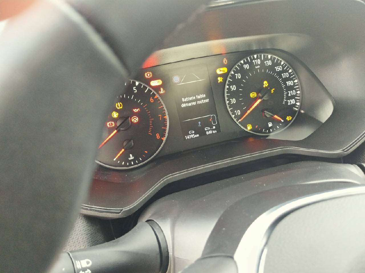 Vente en ligne Renault Clio 5 Clio TCe 90 au prix de 14 990 €