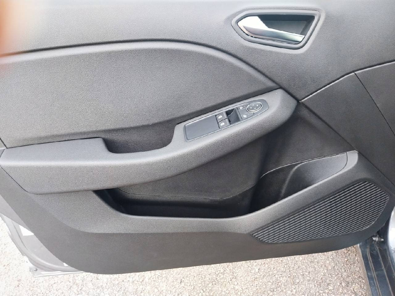 Vente en ligne Renault Clio 5 Clio TCe 90 au prix de 14 990 €