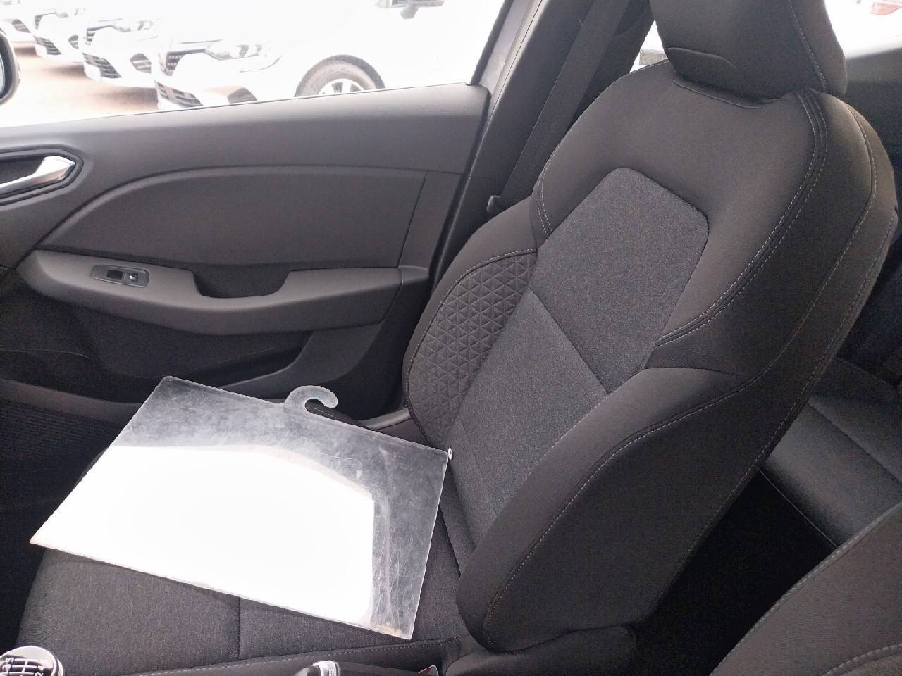 Vente en ligne Renault Clio 5 Clio TCe 90 au prix de 14 990 €