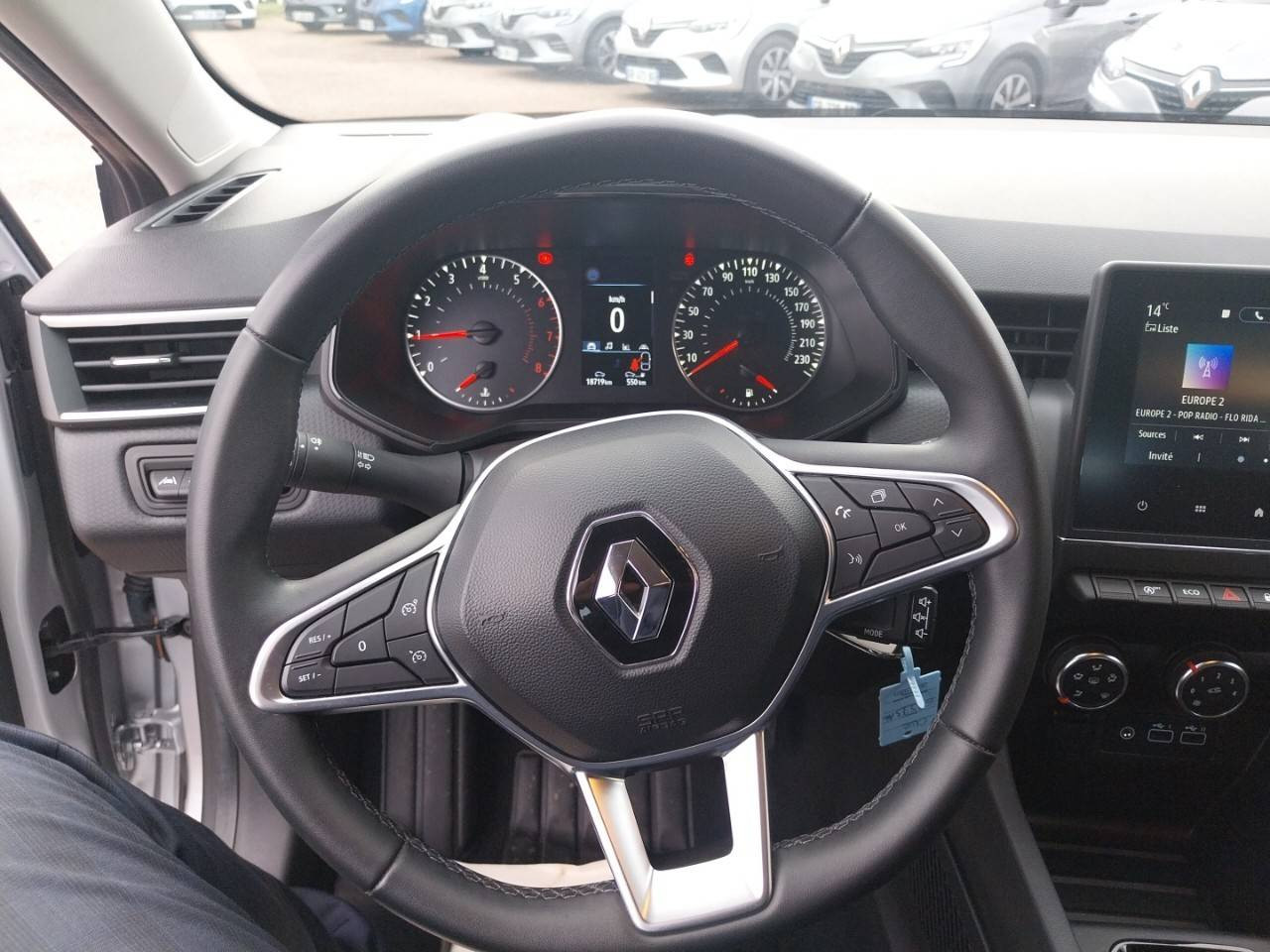 Vente en ligne Renault Clio 5 Clio TCe 90 au prix de 14 990 €