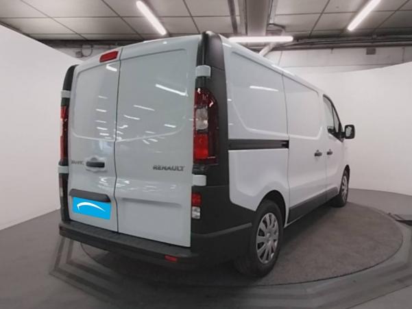 Vente en ligne Renault Trafic 3 Fourgon TRAFIC FGN L1H1 1000 KG DCI 145 ENERGY EDC au prix de 26 990 €