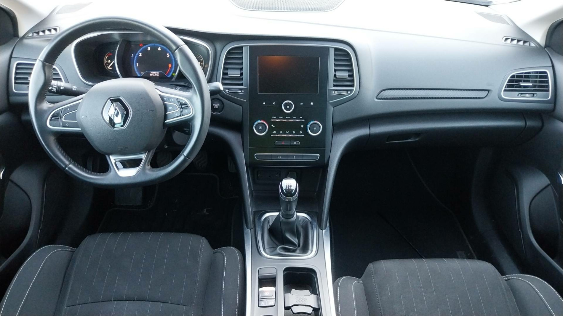 Vente en ligne Renault Megane 4 Mégane IV Berline TCe 115 Energy au prix de 12 990 €