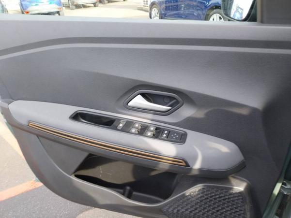 Vente en ligne Dacia Sandero  TCe 110 au prix de 18 900 €